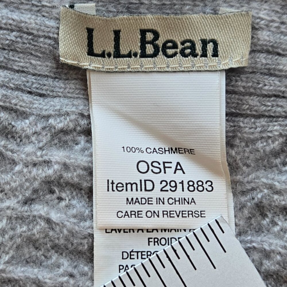 NWOT L.L. Bean Cashmere Scarf Grey Mini Cable Knit - Picture 9 of 9